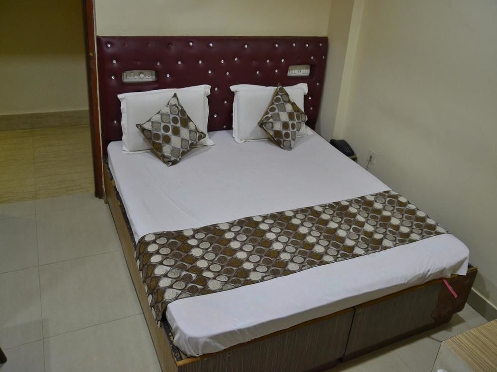 Oyo 3019 Hotel Lingaraj Bhubaneswar Exterior foto