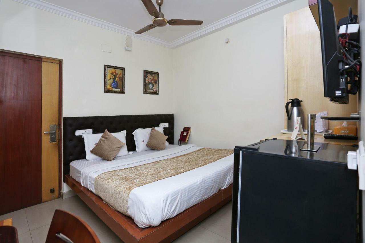 Oyo 3019 Hotel Lingaraj Bhubaneswar Exterior foto